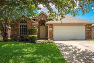 1429 Tree Top Dr - Photo 1 of 1