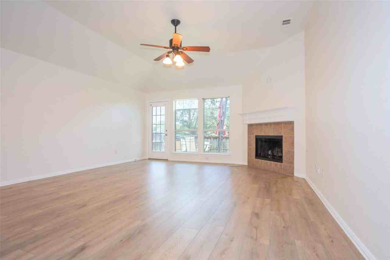 1429 Tree Top Dr - Photo 6 of 16