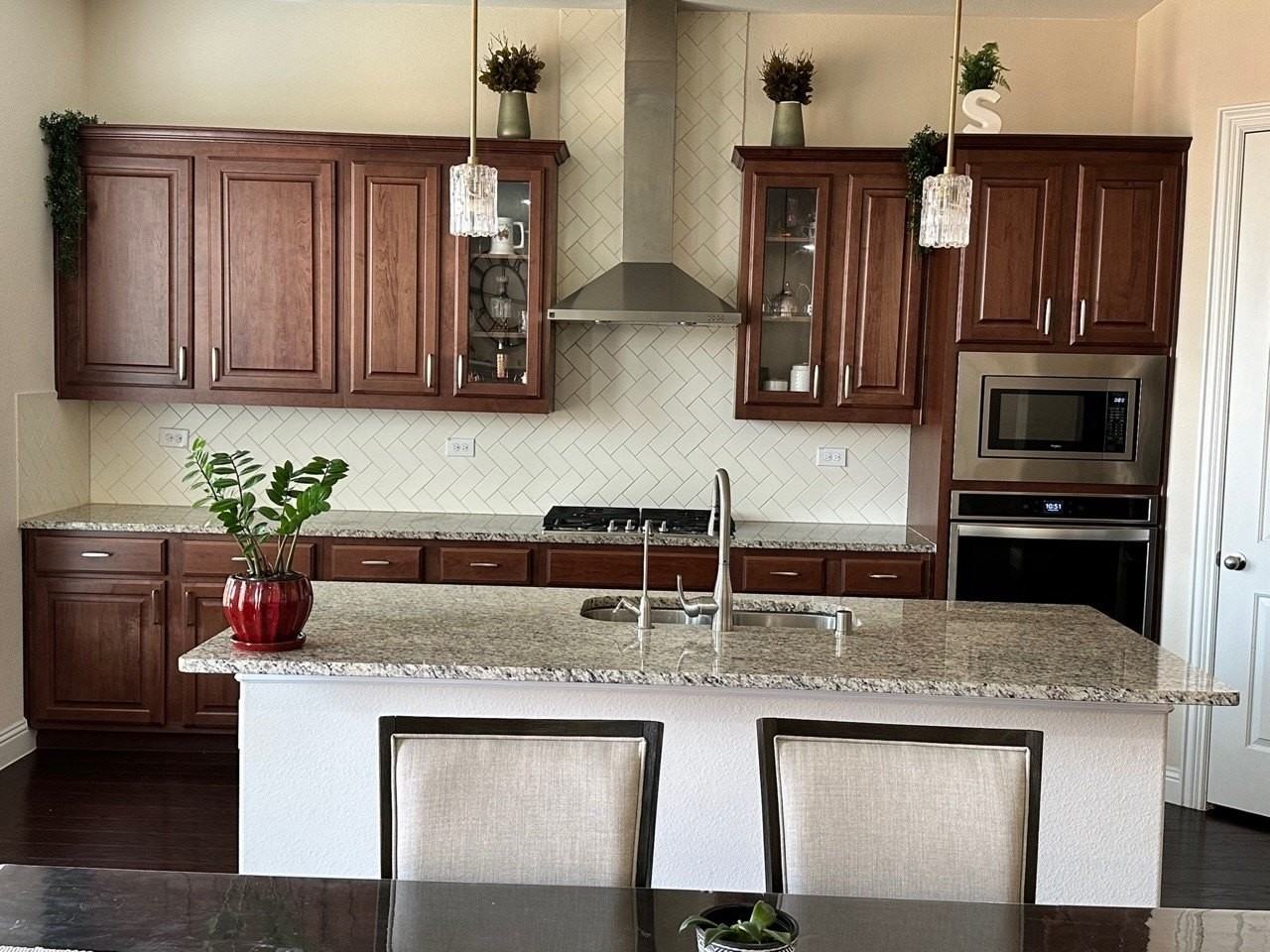 4725 Cash Dr - Photo 6 of 17