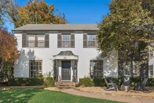 6511 Gaston Ave - Photo 1 of 1