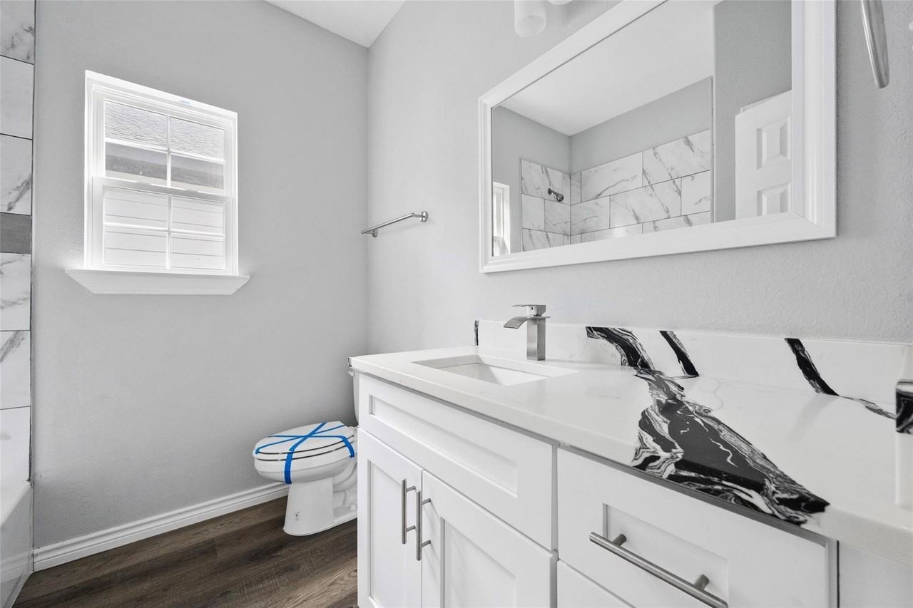 115 W 17th Ave - Photo 7 of 10