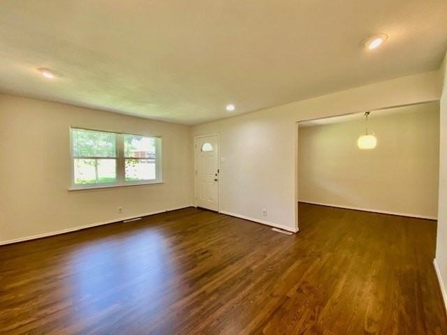2125 Forest Oaks Dr - Photo 4 of 29