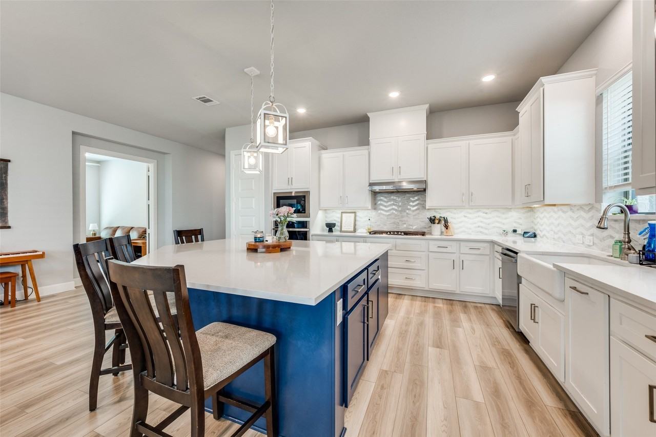 2703 Trinity Ridge St - Photo 4 of 25