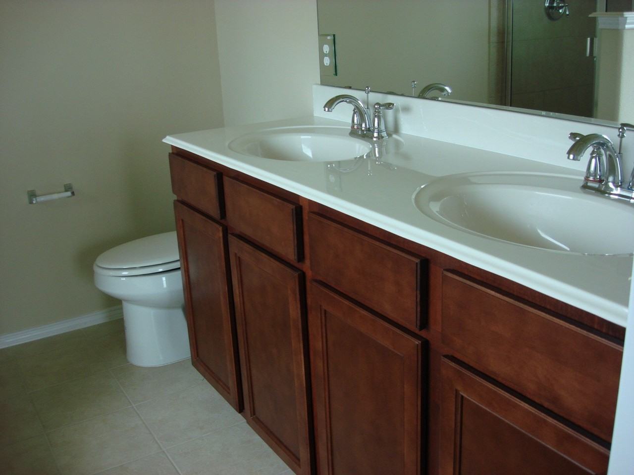 1445 Whitewater Dr - Photo 5 of 15