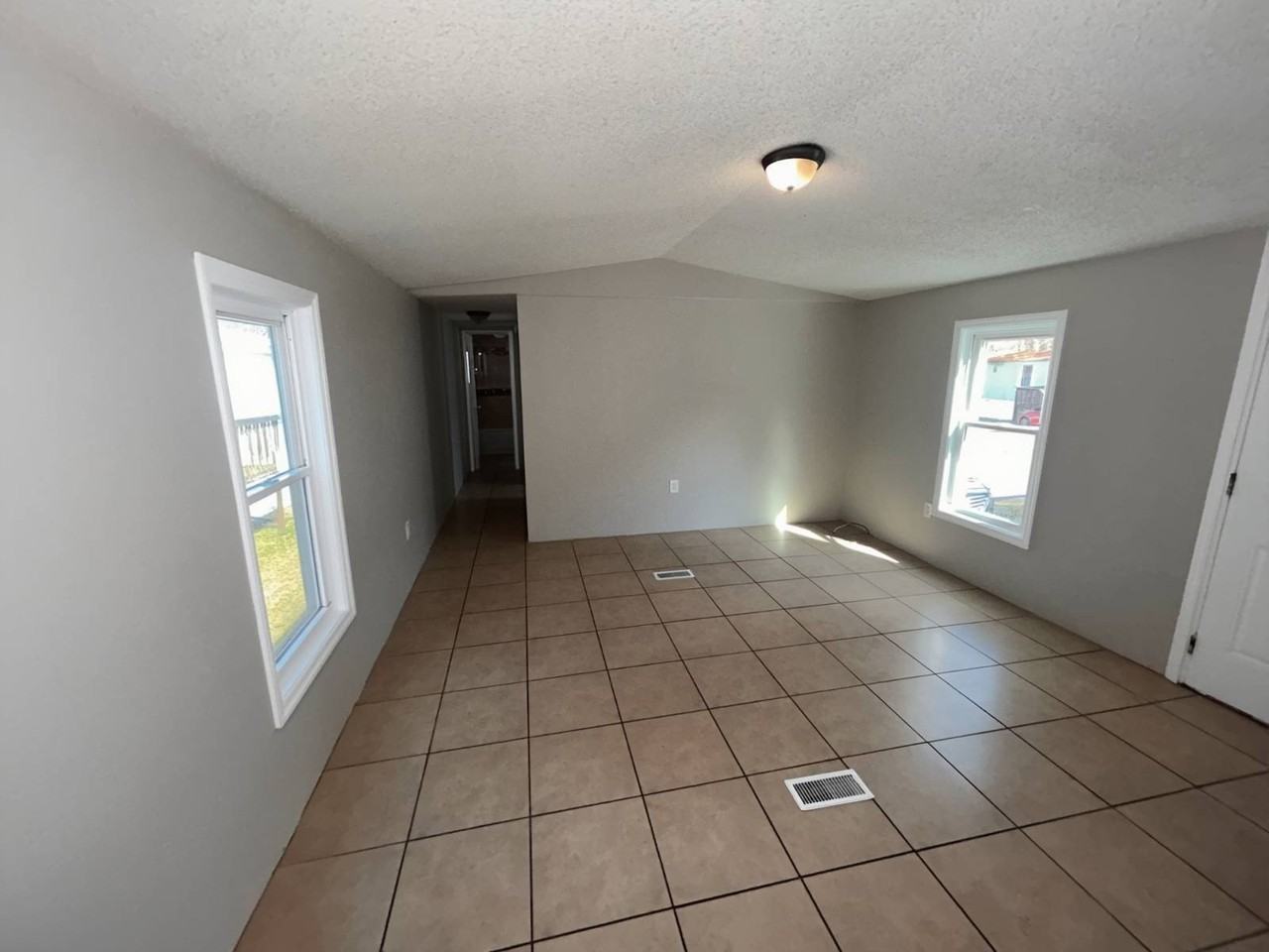 3118 Dudley Rd #16 - Photo 4 of 11