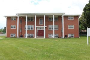featured image of 1314 Maple Dr #5
