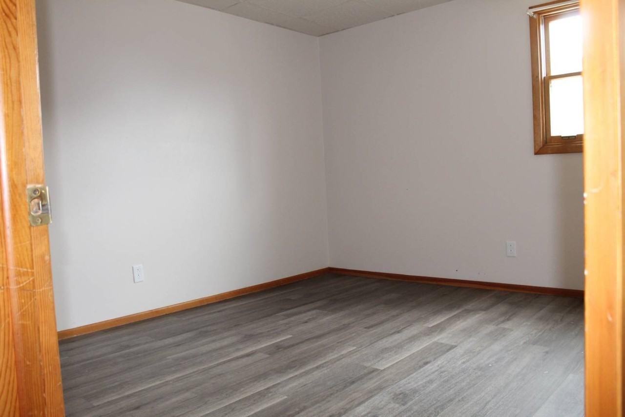 1314 Maple Dr #5 - Photo 6 of 7