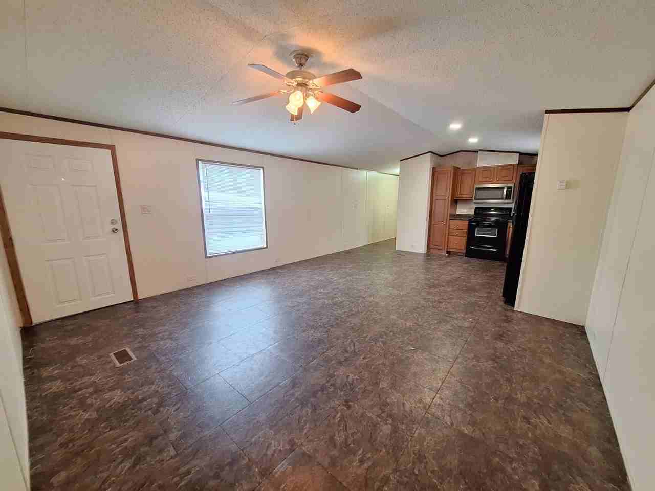 1134 Kelly Dr #72 - Photo 7 of 19