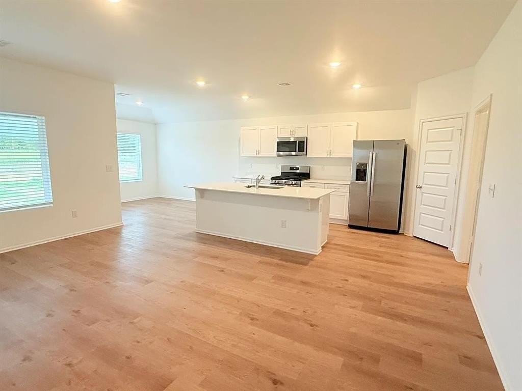 4005 Dutch Ln - Photo 5 of 28