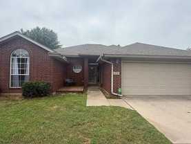 720 Night Hawk Dr - Photo 1 of 1