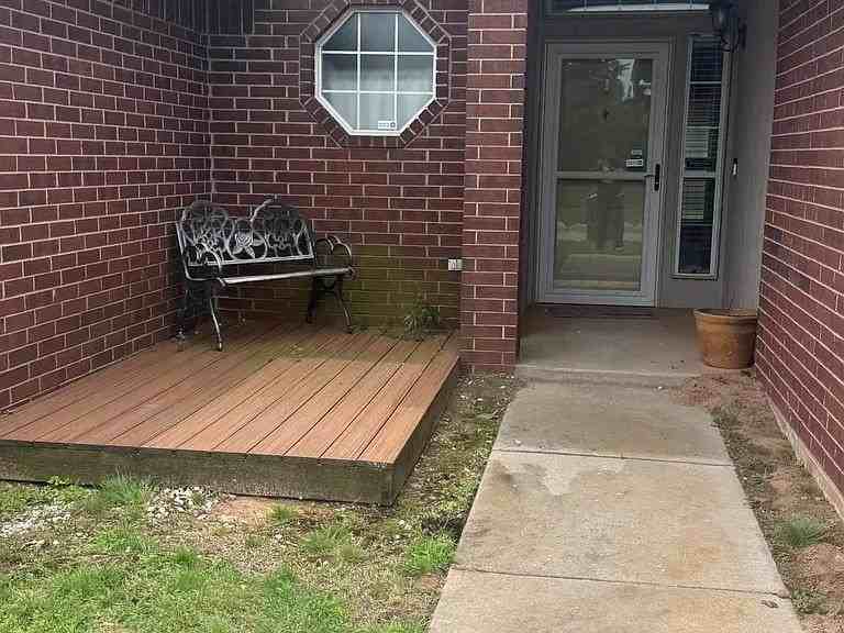 720 Night Hawk Dr - Photo 3 of 36