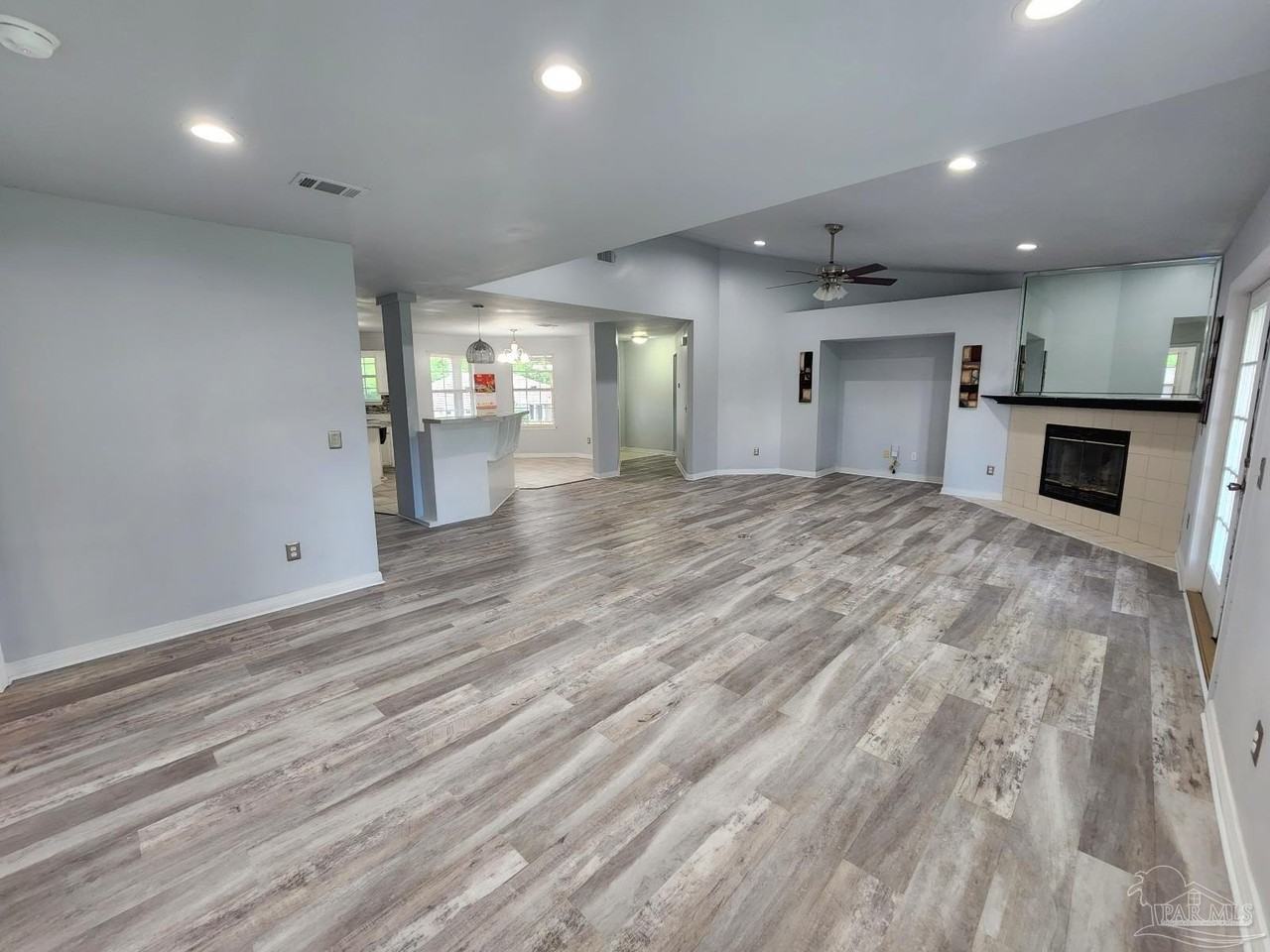 3409 Natherly Dr - Photo 2 of 18
