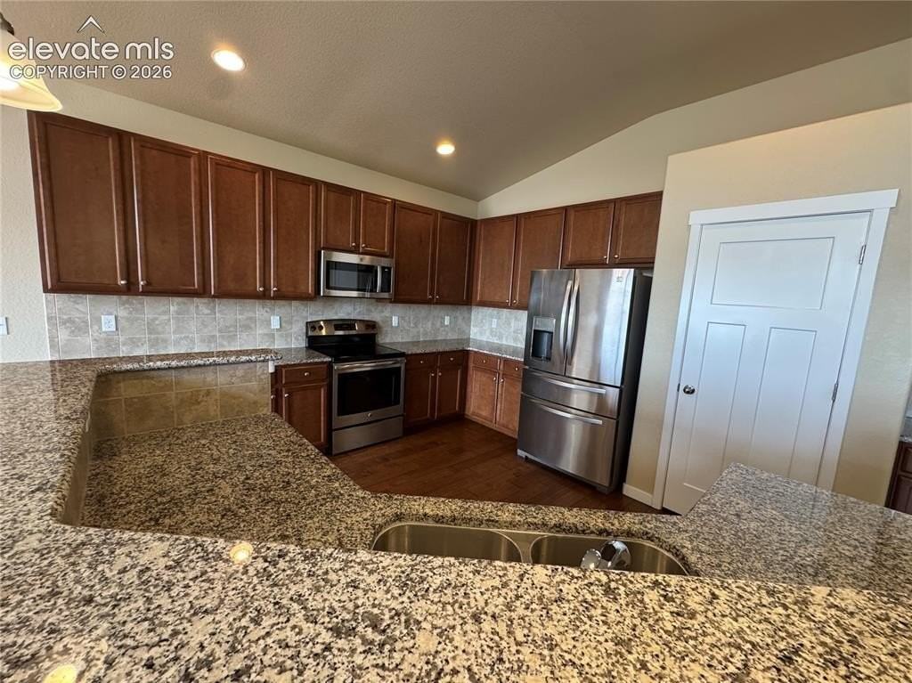 7623 Dutch Loop - Photo 4 of 27