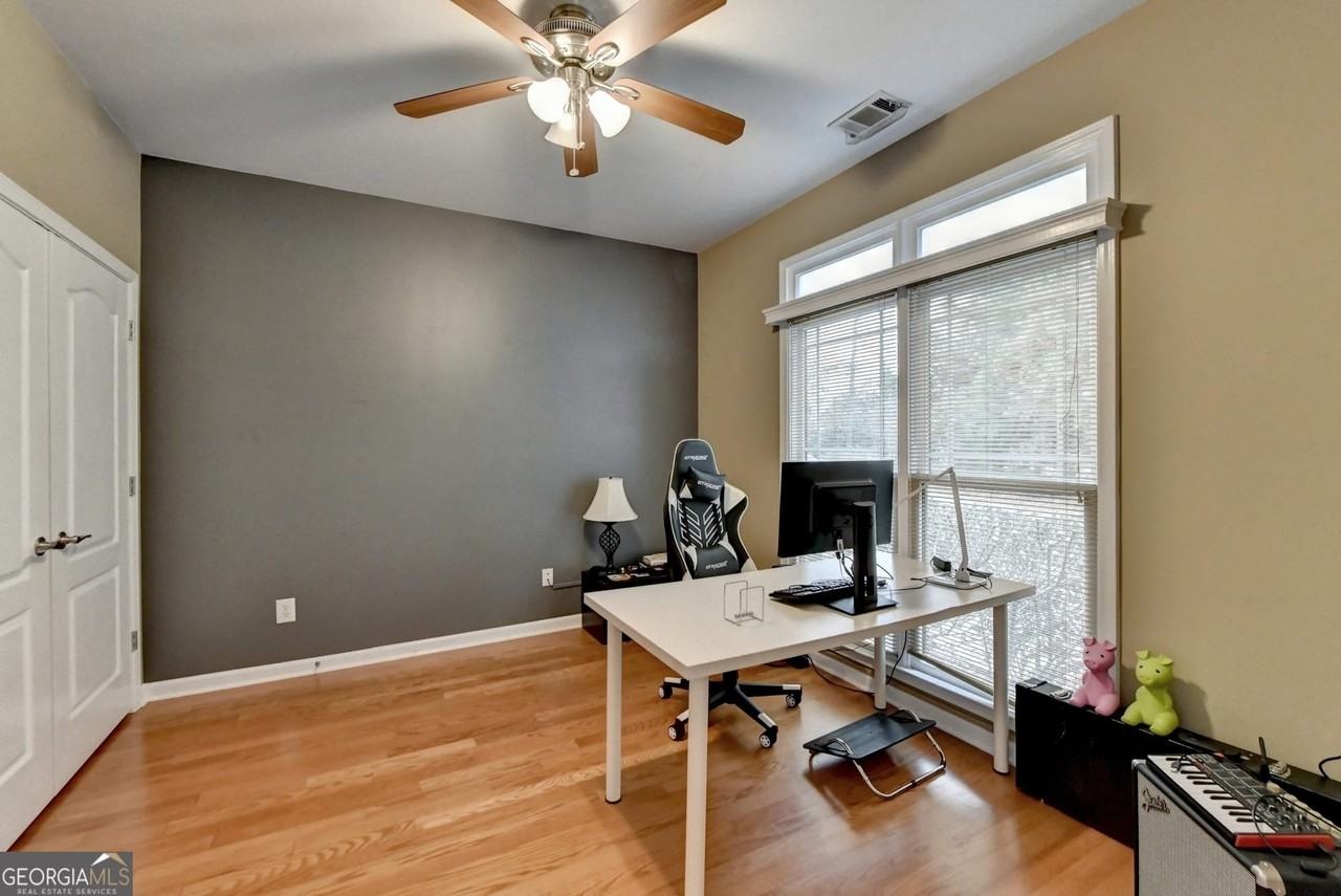 2213 Hamilton Mill Pkwy - Photo 6 of 50