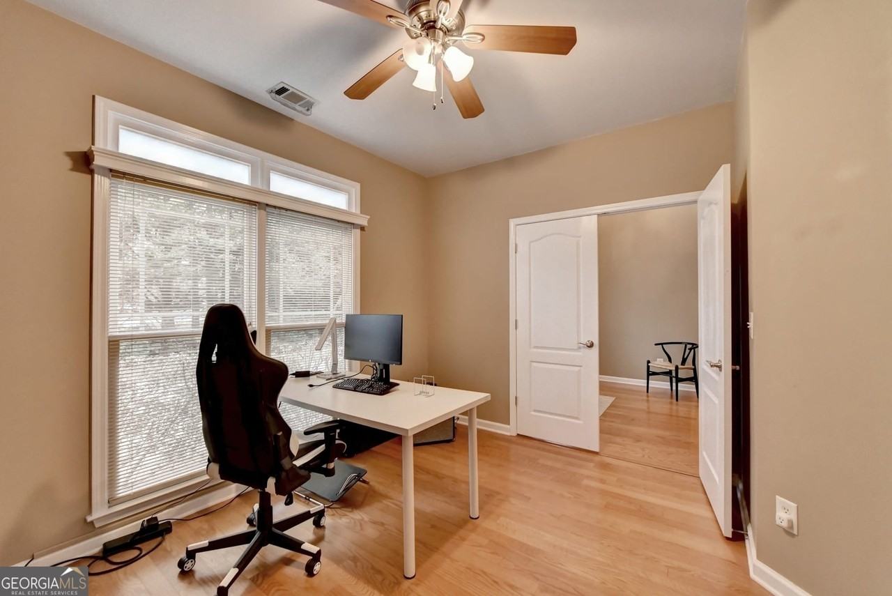 2213 Hamilton Mill Pkwy - Photo 7 of 50
