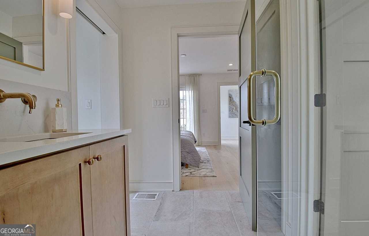180 High St - Photo 6 of 20