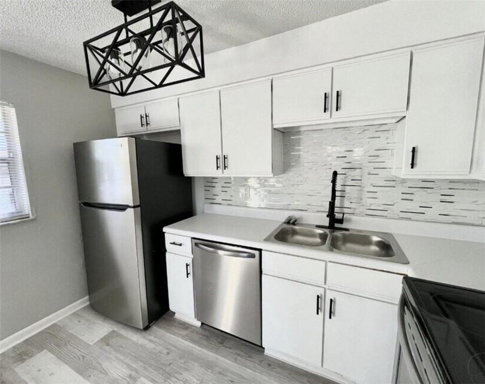 1587 40th Ave #K2 - Photo 4 of 15