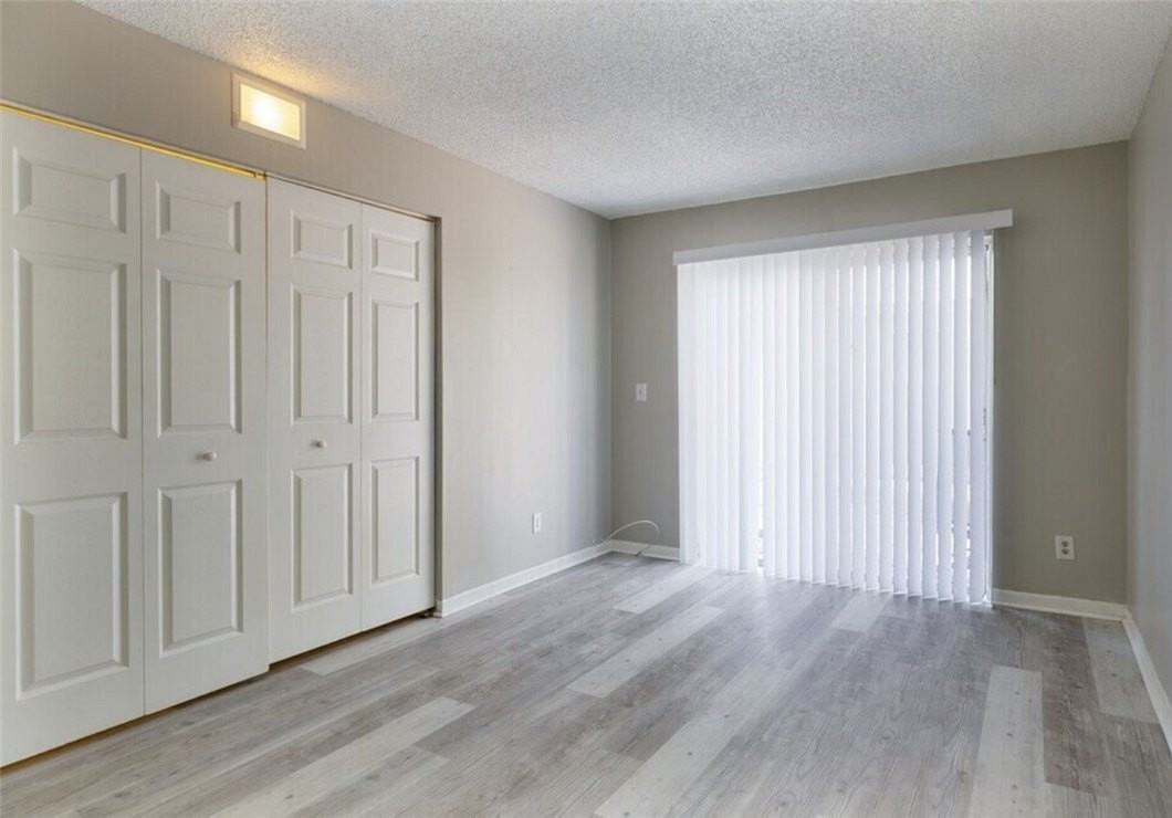 1587 40th Ave #K2 - Photo 6 of 15