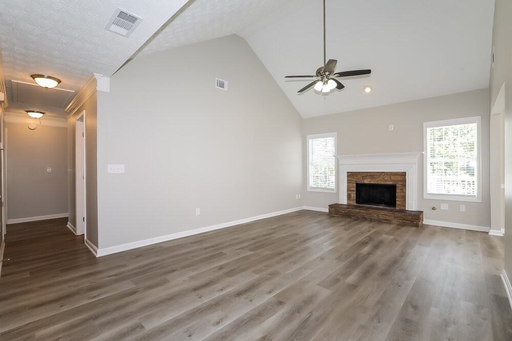 80 Pebble Brooke Ct - Photo 4 of 17