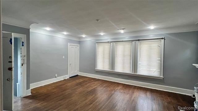 3337 Sturtevant St - Photo 3 of 8
