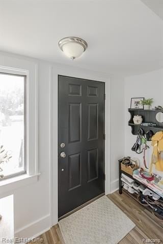 122 W Houstonia Ave - Photo 5 of 38