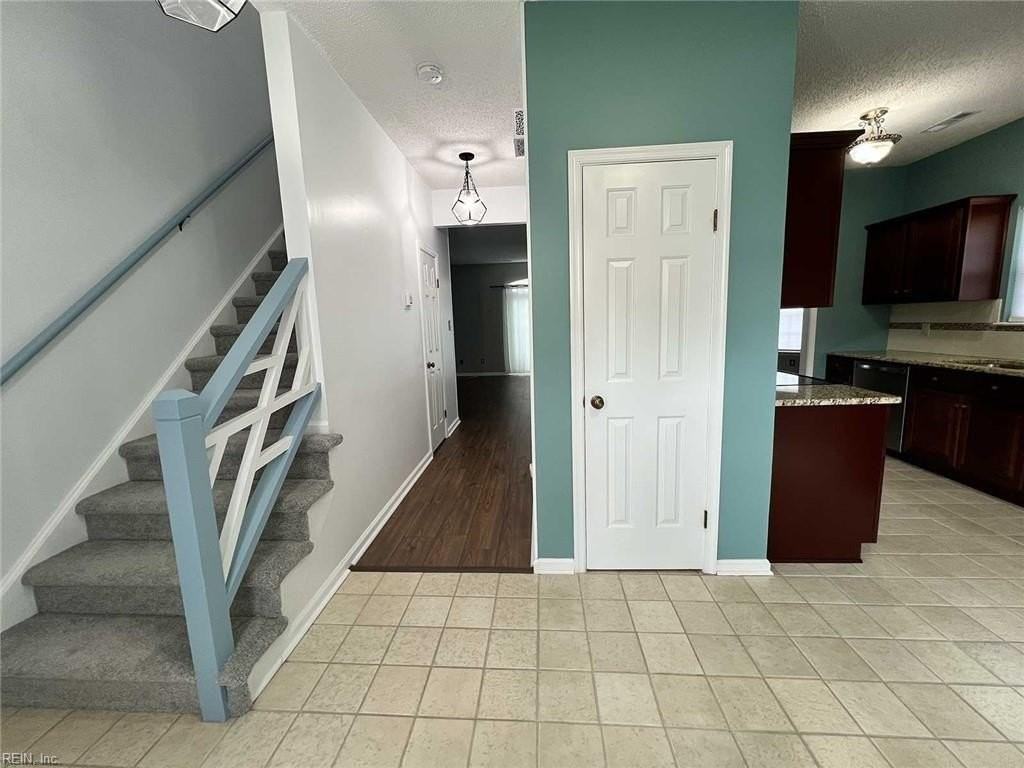 4930 Cypress Point Cir #103 - Photo 3 of 44