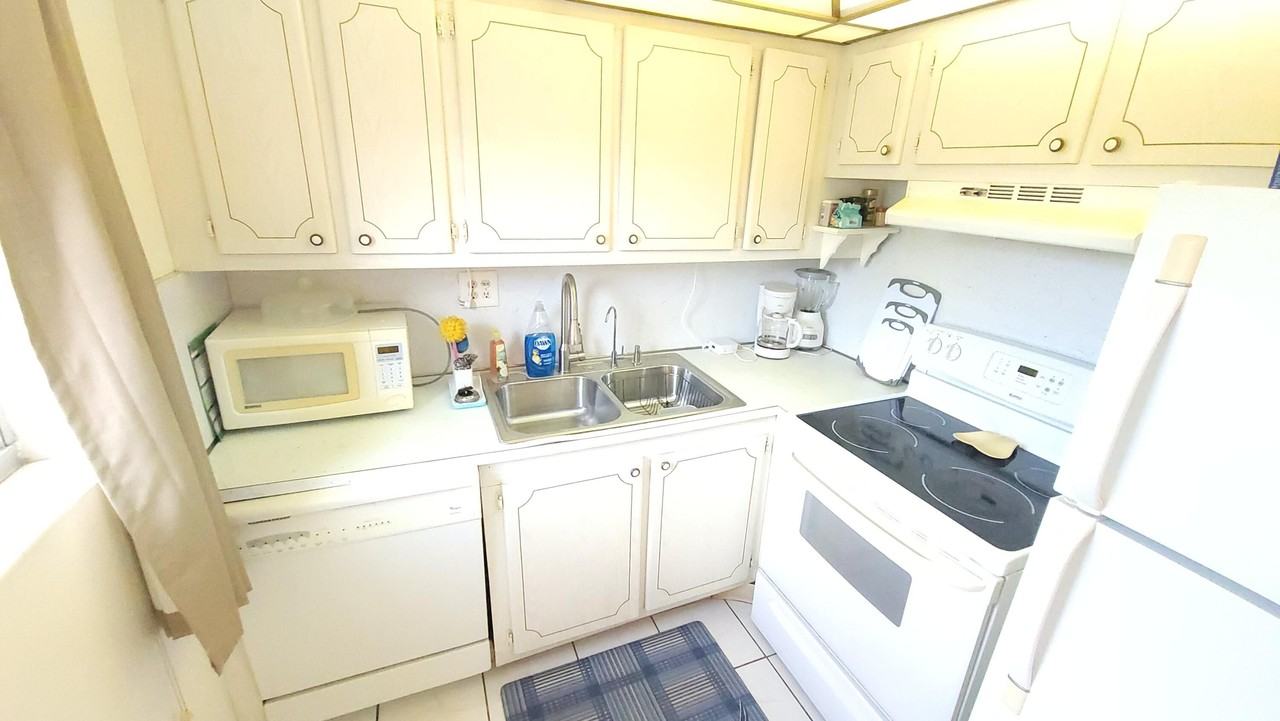 147 Bedford F - Photo 6 of 40