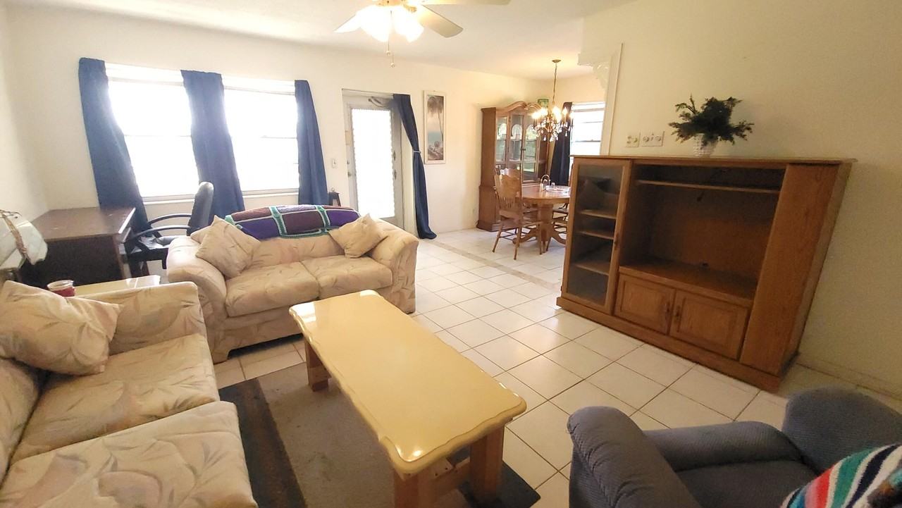 147 Bedford F - Photo 7 of 40