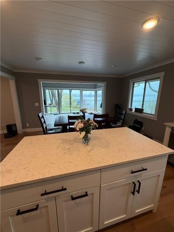 4471 Manitou Rd - Photo 3 of 11
