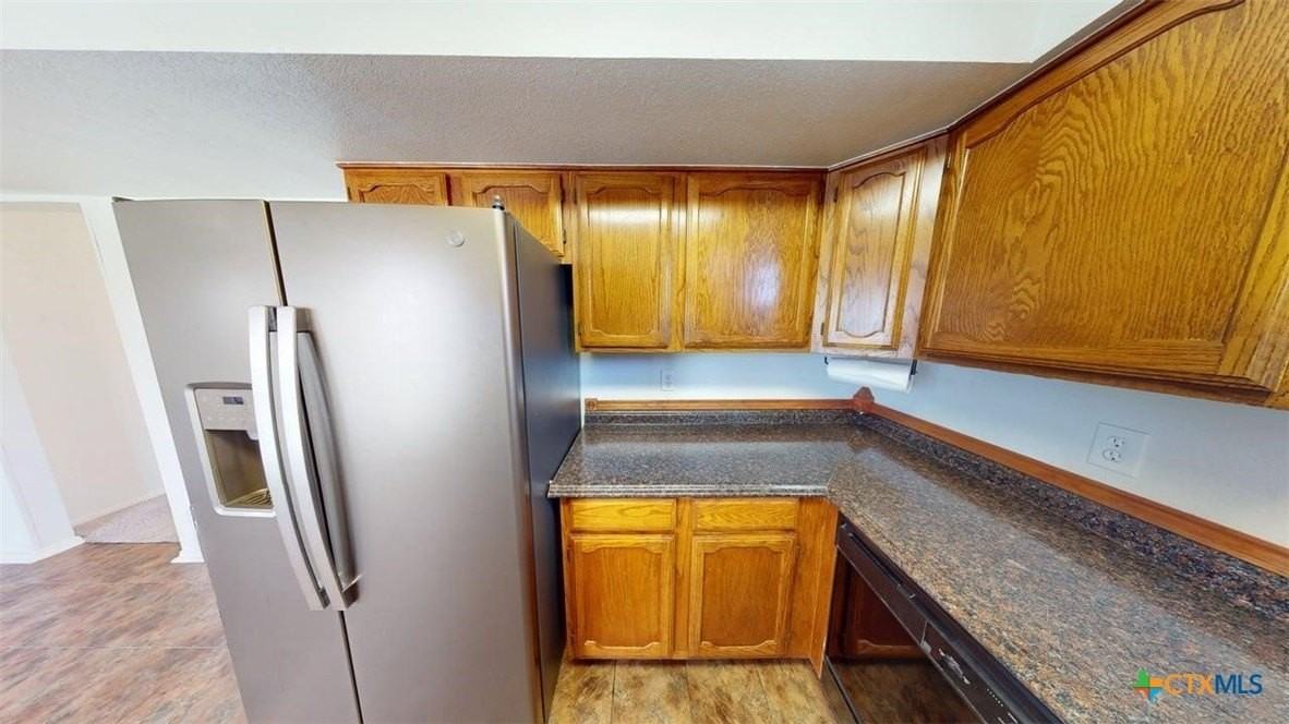 1613 Bobby Lee Dr - Photo 3 of 37