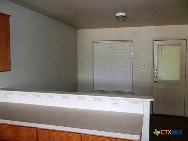 330 S 40th St #B - Photo 2 of 8