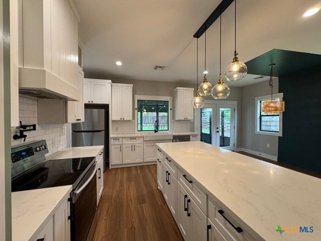 1704 N Washington St - Photo 3 of 16