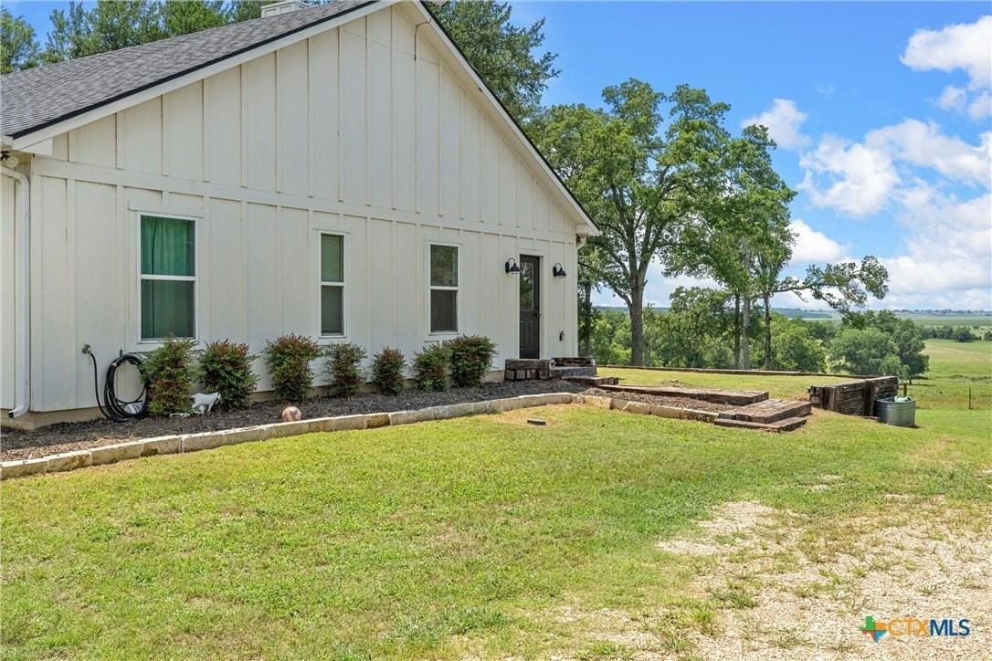 495 Cox Hollow Rd - Photo 2 of 35