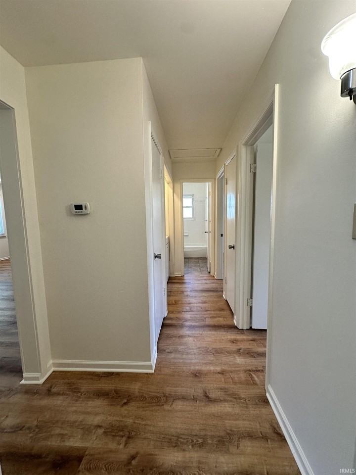 613 Cypress St #B - Photo 5 of 20
