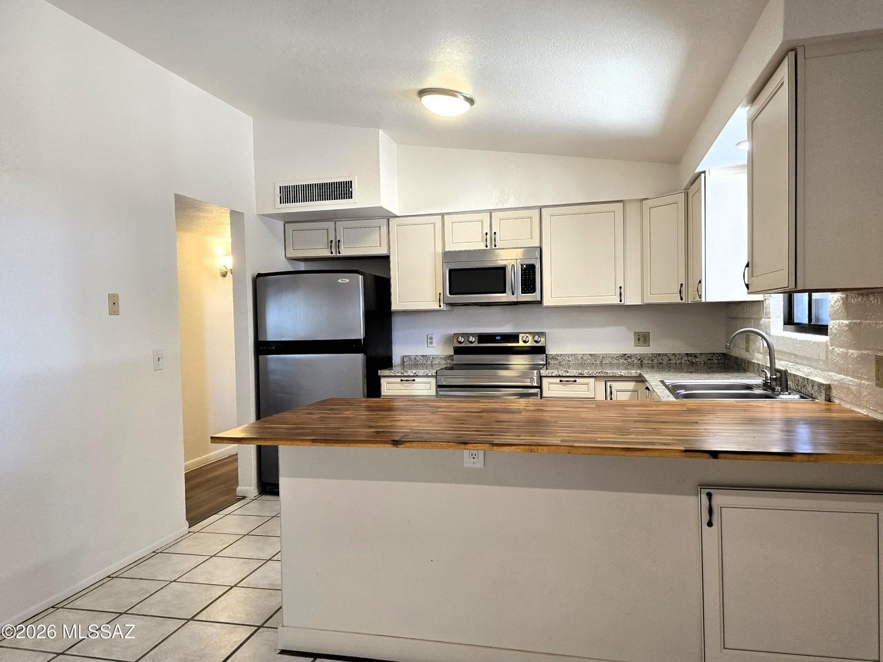 2351 W Placita Algodon - Photo 6 of 26