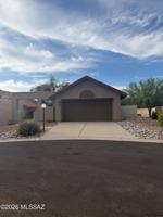 featured image of 321 E Fieldcrest Ln