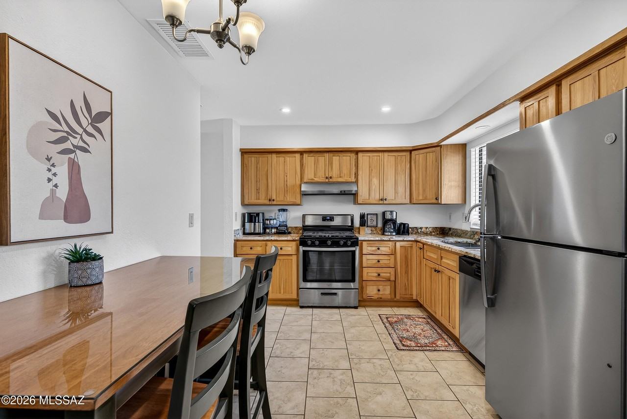 11 W Forrest Feezor St - Photo 6 of 26