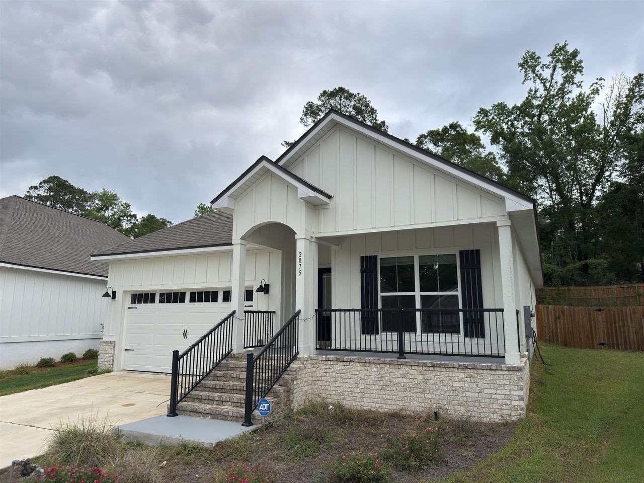 2075 Hansell Hill Dr - Photo 3 of 22
