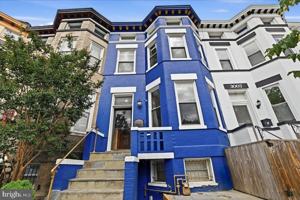 featured image of 3009 11th St Nw