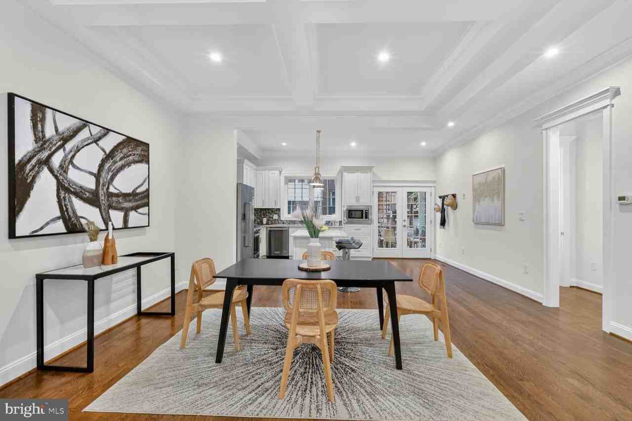 600 Harvard St Nw #1 - Photo 7 of 33