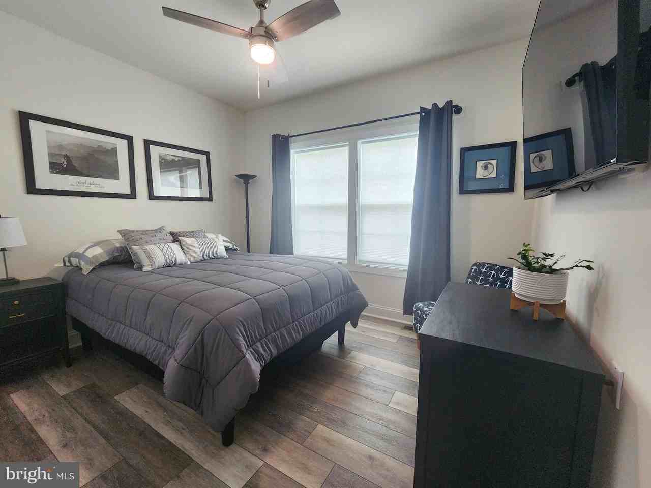 26017 Starboard Dr - Photo 7 of 25