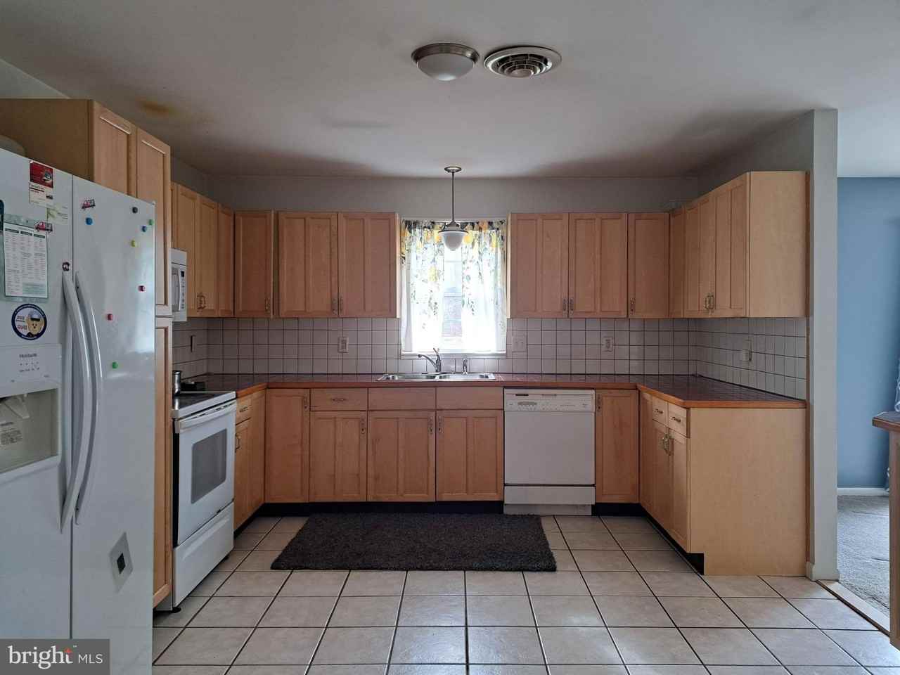 34798 W Mint Pl - Photo 7 of 27