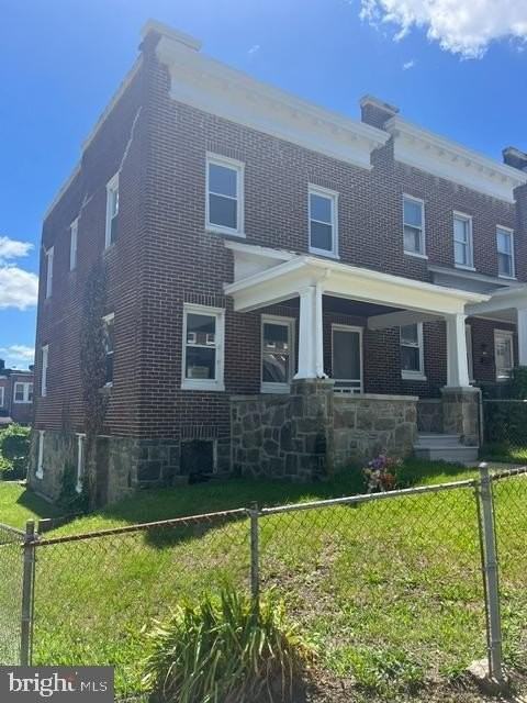 787 Linnard St - Photo 2 of 14