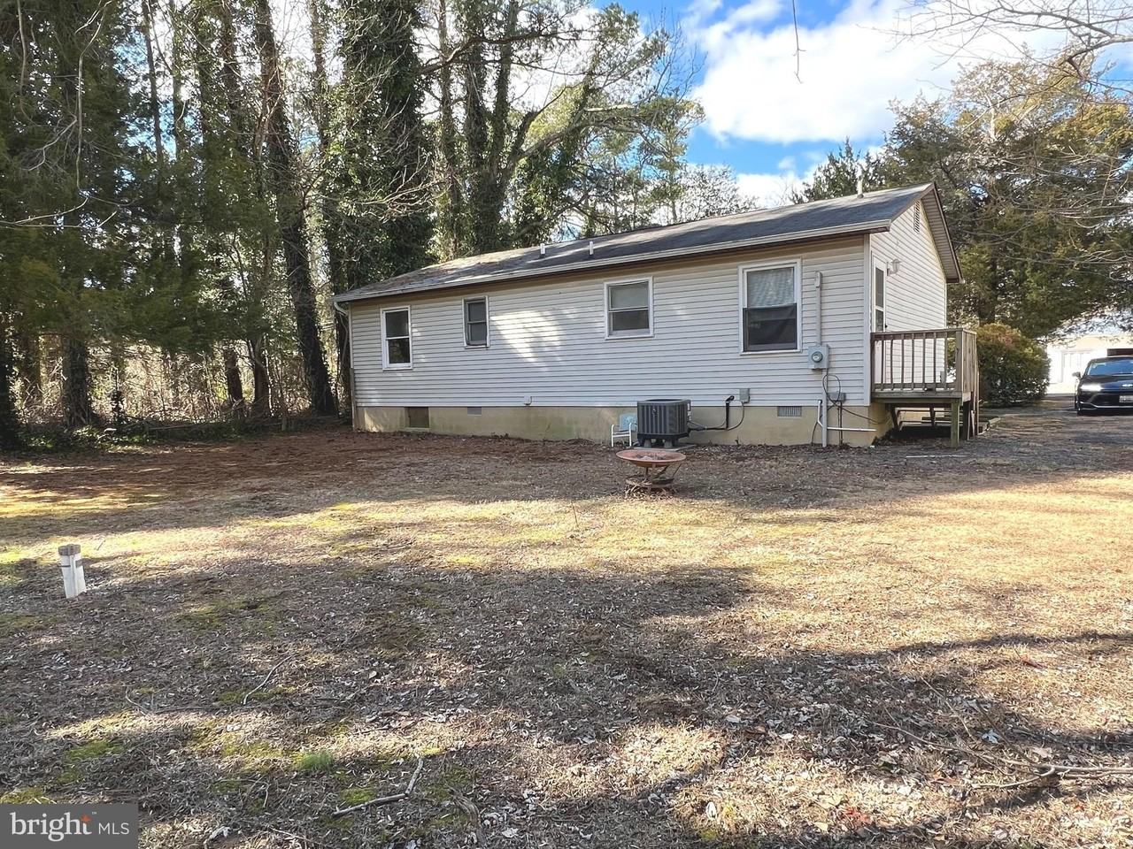 12904 Huron Dr - Photo 4 of 17