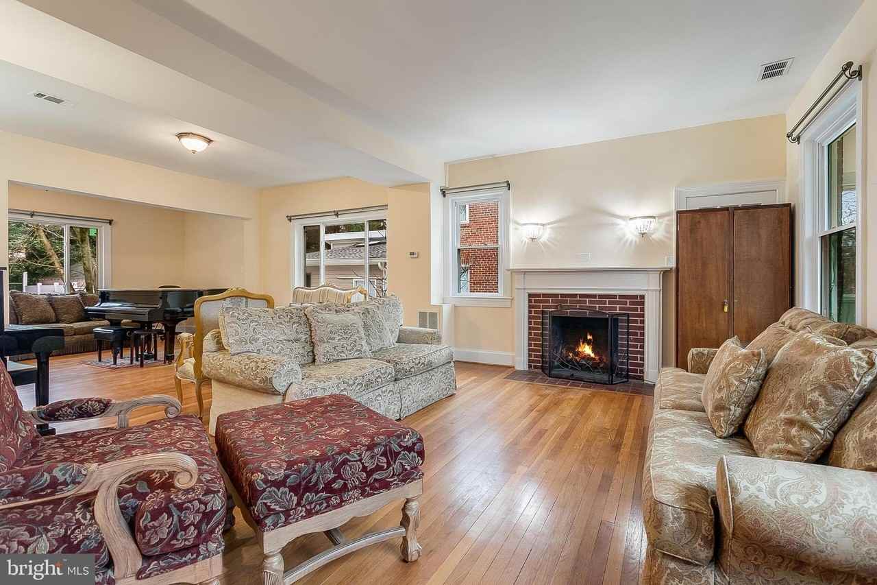 4604 Nottingham Dr - Photo 5 of 35