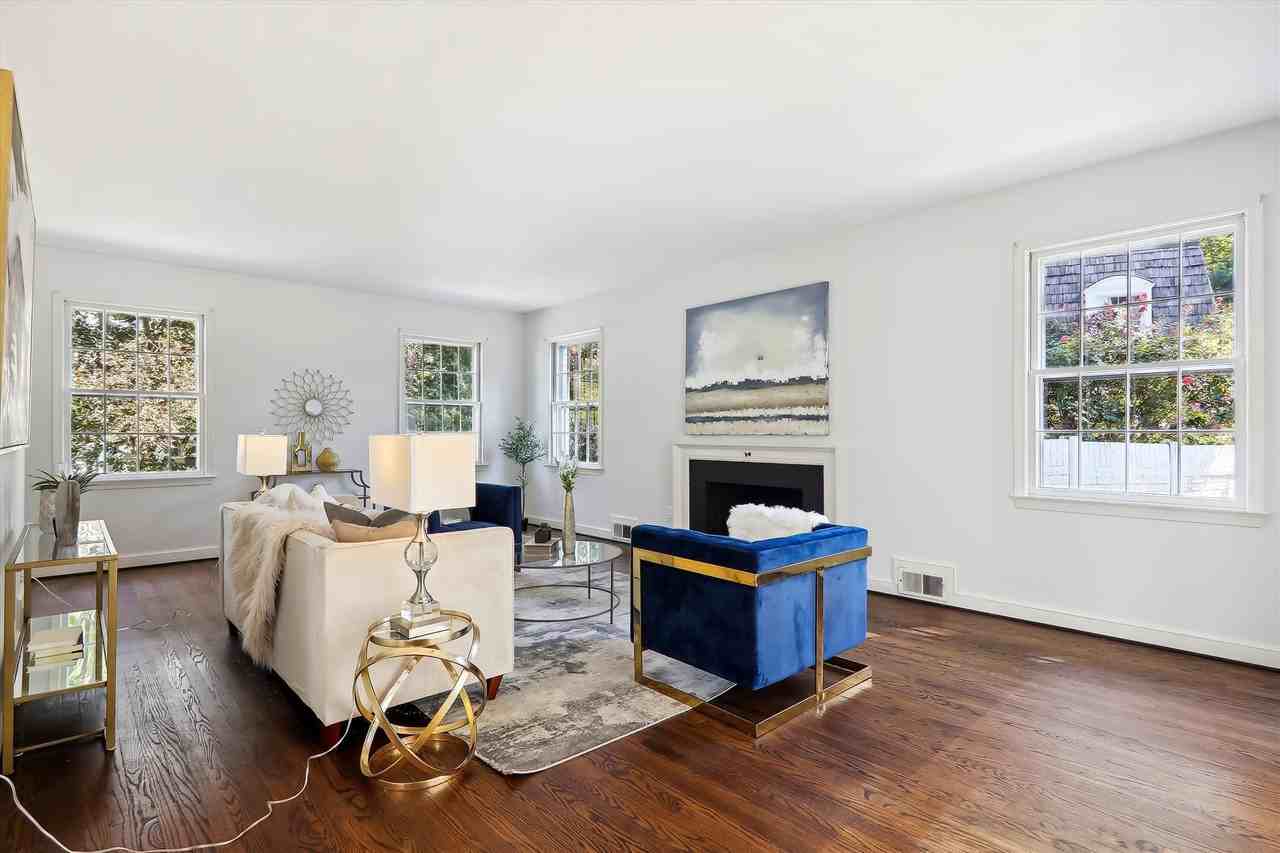 5508 Dorset Ave - Photo 3 of 16