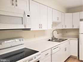 15100 Interlachen Dr #4-516 - Photo 1 of 1