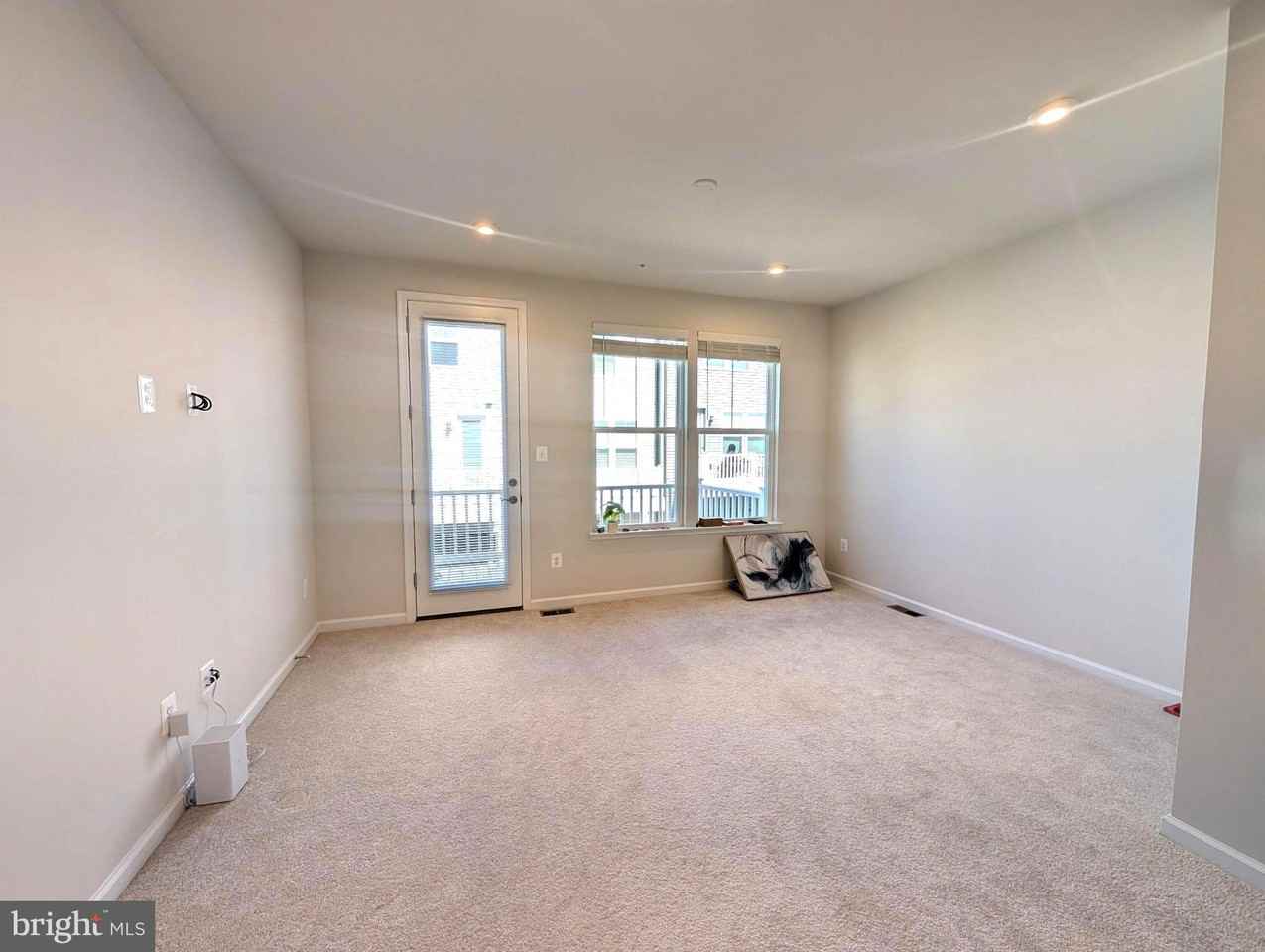 3413 Whippitt Way - Photo 4 of 21