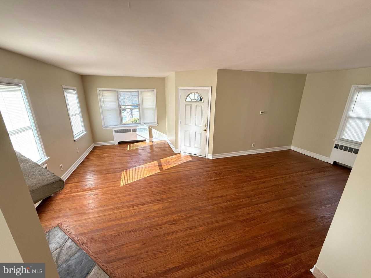 122 Penn Ave #1 - Photo 2 of 13