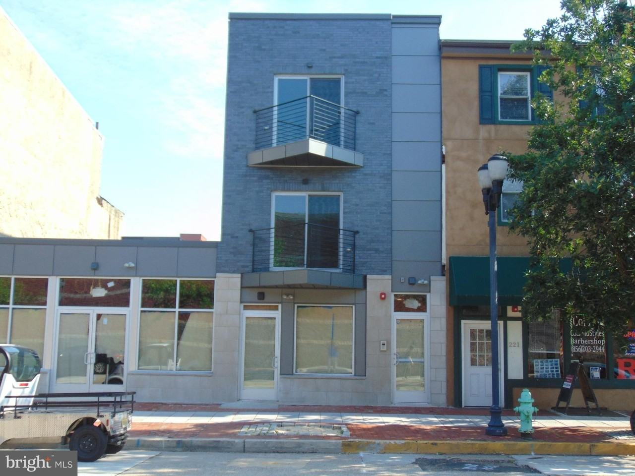 219 Market St